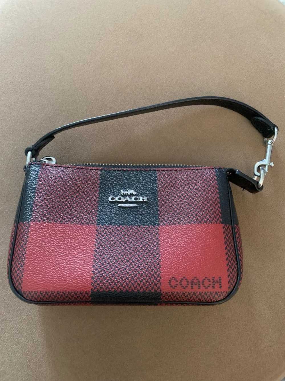 Coach C1580 Nolita 15 wristlet